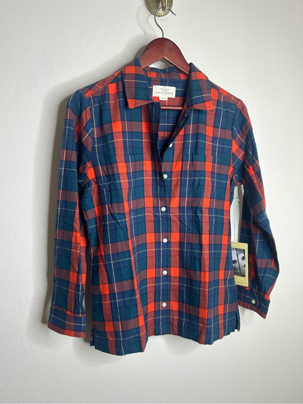 NWT Trovata 100% Cotton India Red Blue Flannel Button Down Collared Shirt Jacket